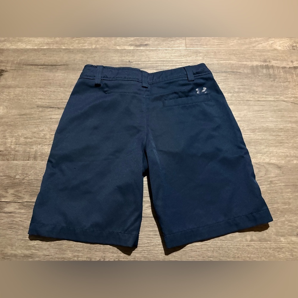 Boys Under Amour Golf Shorts YXS